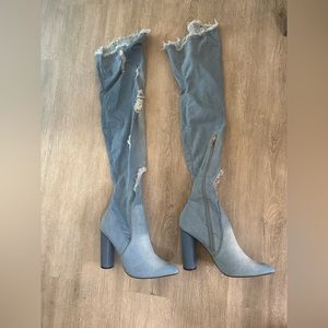 Pass knee jeans boots